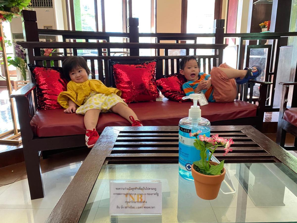 Noble Place Chiangmai Чиангмай Екстериор снимка